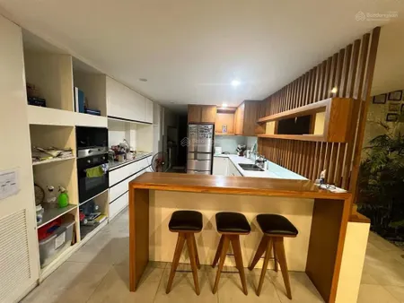 Bán biệt thự sân vườn phú mỹ, quận 7, 10.5x21, 35 tỷ, 0907 727 ***