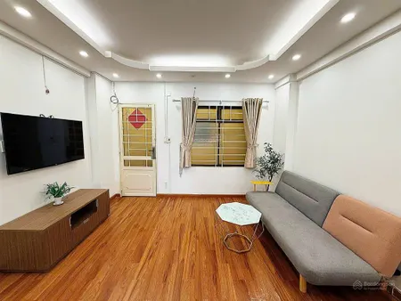 Cần bán căn hộ chung cư tôn thất thuyết, 2pn, full nội thất, nhà đẹp, ở ngay