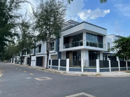 Bán nhanh căn biệt thự góc 2 mặt tiền 400m2 ngay gần hồ sinh thái giá cực kì rẻ 33tỷ