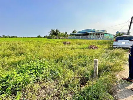 Đất thổ gần đường đt832, kcn an nhựt tân nhựt chánh, xã mỹ bình, tân trụ, giá 959 tr