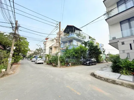 Bán đất mt khu bên sông gigamall , cách phạm văn đồng 300m 6x24m đường thông nhỉnh 13ty