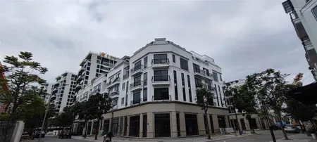 Bán nhà biệt thự the diamond point long biên, lô góc, kinh doanh, 210m2, 80 tỷ nhỉnh.
