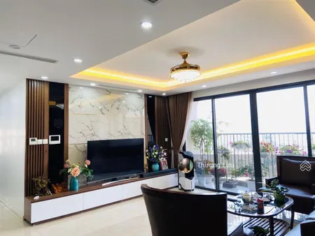 Bán căn hộ vinhomes d'capitale 3pn 95m2, nhà đẹp view hồ, giá chỉ 12.8 tỷ
