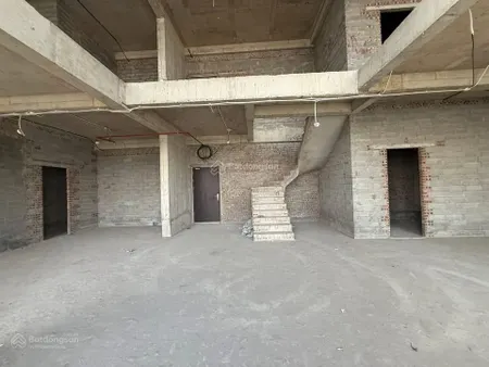 Bán nhanh 3 căn penhouse vci giá 23,9 tr/1 m2. 0981 693 ***