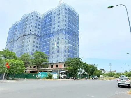 1 căn số 10 duy nhất ban công đông nam 3pn 2wc bán nhanh 3tỷ500tr. 0901 920 *** (lv chính chủ)