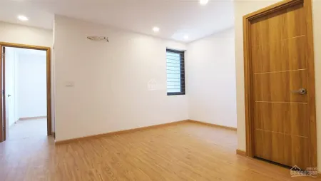 Bán căn hộ saigonhomes view hồ bơi hương lộ 2, tầng cao, hướng đông nam, nhà mới 100%, nt cao cấp