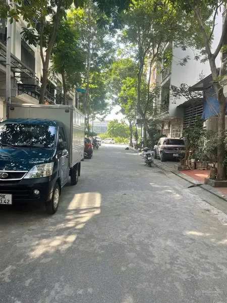Cần bán gấp nhà 5 tầng lk kiến hưng phân lô vỉa hè oto tránh kinh doanh giá thương lượng 0927 113 ***