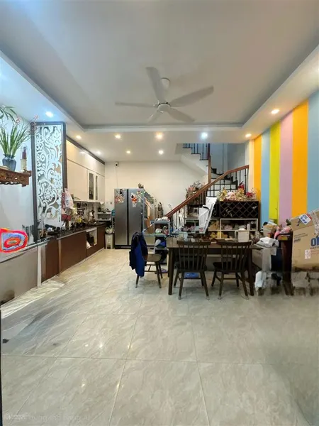 Bán nhà phố tân ấp, ba đình 35m2 3 ngủ thôg sàn nhà đẹp ở ngay cực hiểm