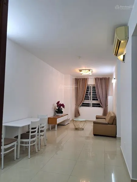 Topaz city 73m2 (2 phòng ngủ, 2wc) giá 3tỷ390 (tặng nội thất) sẵn hợp đồng thuê 12tr/ tháng