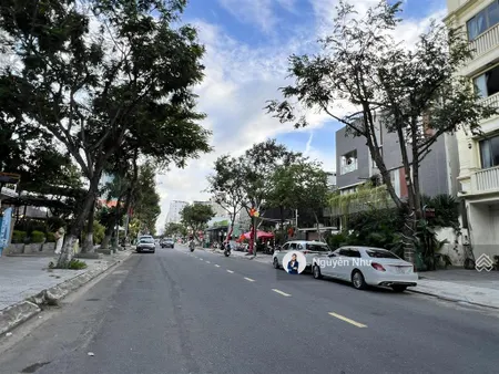Siêu hiếm đường trần bạch đằng chủ bán đất tặng nhà đang sẵn dòng tiền giá chỉ nhỉnh 27 tỷ