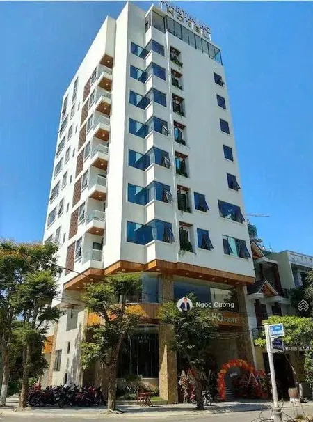 Bán toà căn hộ góc 2mt lên mạnh trinh phước trường 9 235m2 ngang 18m giá 88 tỷ 0905 350 ***