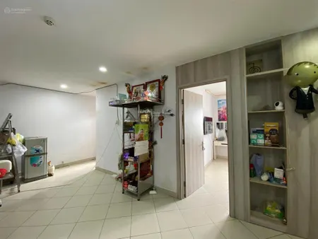 Gia đình cần bán căn chung cư 8x đầm sen đang ra sổ đợt 2 với 90m2