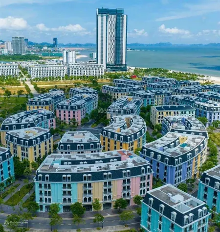 Bán nhanh căn 7 ngủ xây 5 tầng cách biển vài bước chân giá rẻ nhất thị trường. 0705 812 ***