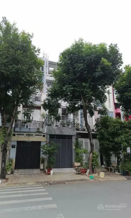 Bán gấp biệt thự 128m2 tại kdc ven sông sadeco, 20,7 tỷ, tân phong, q7, hcm