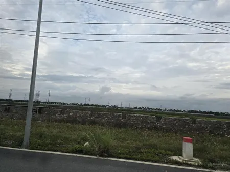 Cần bán gấp lô đất 2 mặt tiền giáp cienco 5 thanh hà vị trí đẹp, kinh doanh đỉnh!