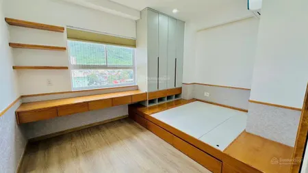 Chủ cần tiền bán căn hộ sổ hồng lâu dài hoàng quân nha trang