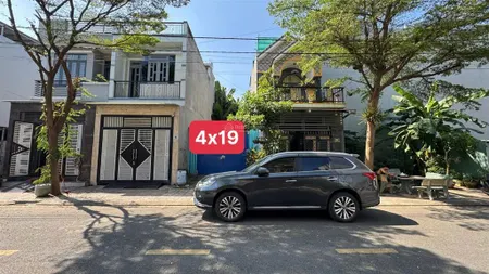 Giá tốt dĩ an 76,3m2 ngay ngã tư chiêu liêu chợ đông thành 3tỷ350 kdc đồng bộ hạ tầng