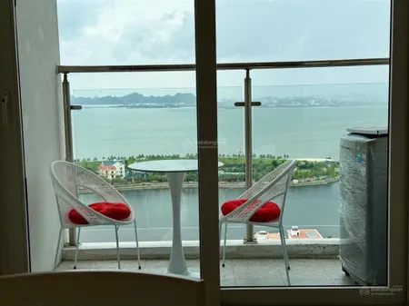 Bán căn ngoại giao view biển giá rẻ