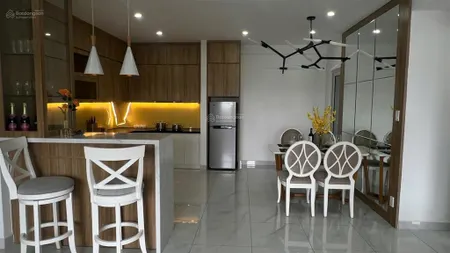 Bán căn hộ 3pn, quận 6, mặt tiền hồng bàng, diện tích 110m², 1 quầy bar giá hơn 7 tỷ.