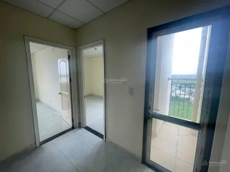 Bán căn hộ dự án nhà ở xh vĩnh lộc a dgold diện tích 54m2 gồm 2pn, 2wc. giá bán 1.4 tỷ. lầu 19