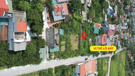 Siêu phẩm gần chợ mặt tiền 11m đường 2 ô tô tránh nhau giá chỉ bằng căn chung cư