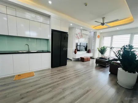 Em chính chủ cần bán nhanh căn hộ 3pn toà ct8a dương nội, hà đông full nội thất ban công đông nam