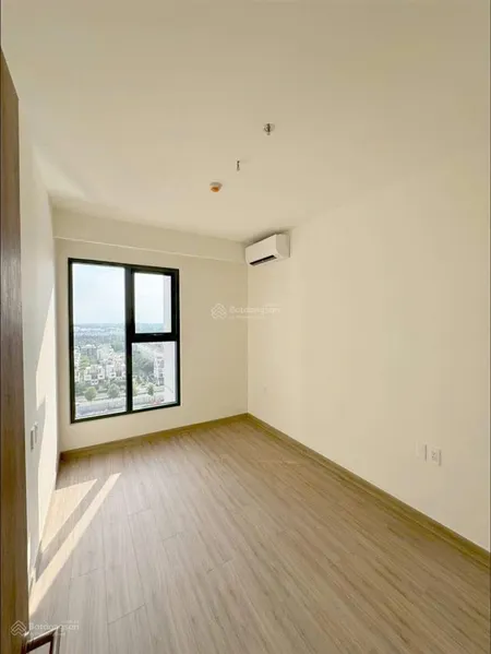 Bán căn hộ chuẩn nhật view hồ bơi the gloly trực tiếp từ chủ đầu tư