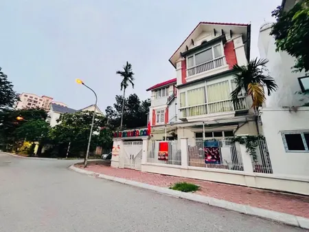 Khu đô thị rescophạm tiến duậtbiệt thự đơn lậpở vipcông năng tiện ích đầy đủ236m74tỷ