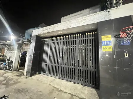 Nhà sát trường chinh, chợ lạc quang, 1/ngắn 5x17m(83m2) 2 tầng hẻm thông chỉ 5,19 tỷ còn tl