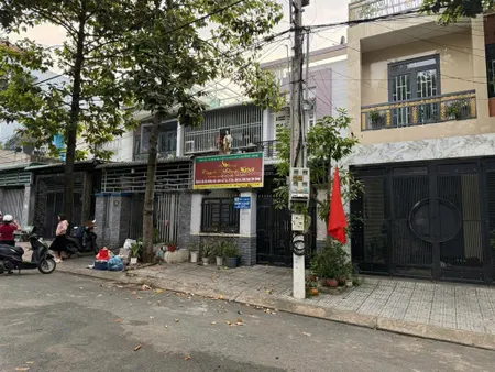 Bán nhà trệt lầu 125m2 kdc biconsi tân bình, dĩ an
