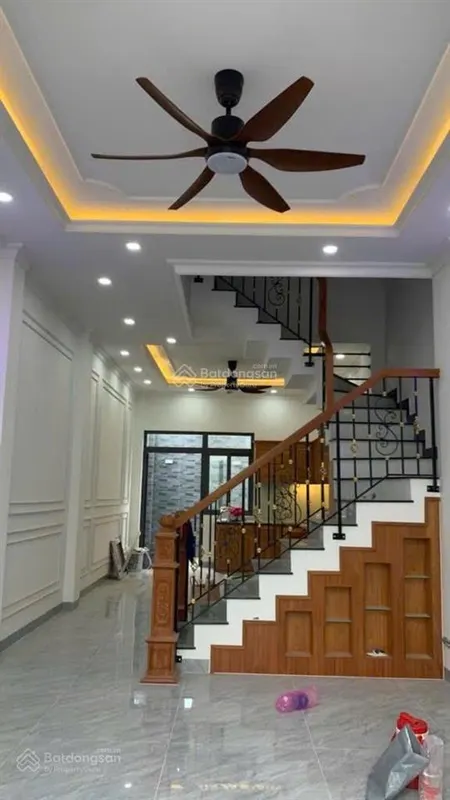 Bán nhà 4 tầng mới p. trường thọ, thủ đức gần phạm văn đồng metro đường xe hơi giá chỉ 8,3 tỷ