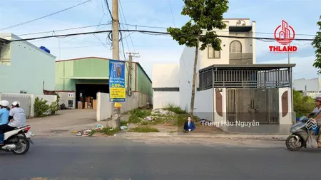 Ưu đãi 180 triệu cho đất góc 2 mặt tiền lâm quang ky gần công an tỉnh, lộ 10.5m, 4.9x25m, full thổ