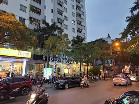 Chính chủ bán căn chung cư tại đường nguyễn sơn 83m2 giá 5,7 tỷ