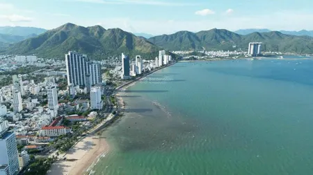Bán đất hẻm củ chi, vĩnh hải, nha trang. dt 61,3m2 (ngang 5,5m) hướng đông. giá 62tr/m.