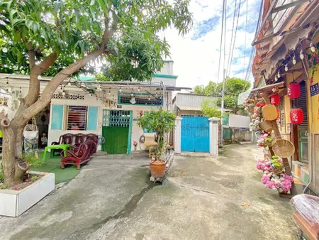 Đất xây dựng chdv, biệt thự 9x14m hẻm xe hơi đường số 49. quận 7