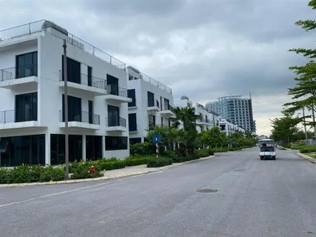 Biệt thự mặt biển giá chỉ từ 11 tỷ/căn sở hữu sổ đỏ lâu dài số lượng giới hạn