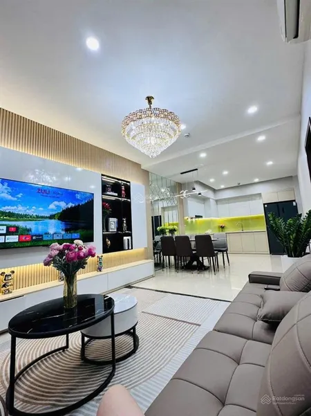 Em gái bán căn 3 ngủ 107m2 . hpc landmark tầng đẹp .fulld đồ giá 7.55 tỷ chuẩn giá