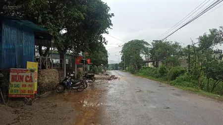 Bán 800m2 full đất ở, bám đường liên xã 12m tại hợp phong cao phong hòa bình cũ, giá chỉ 9tr/m2
