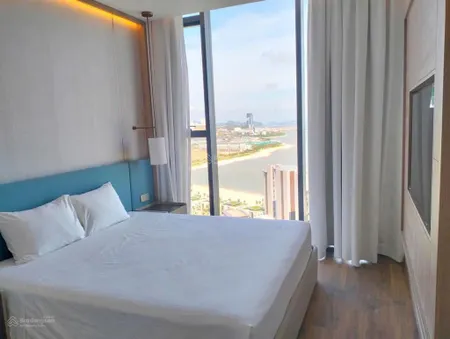 Bán cắt lỗ thành phố giá 2 tỷ 6 bao phí a la carte hạ long