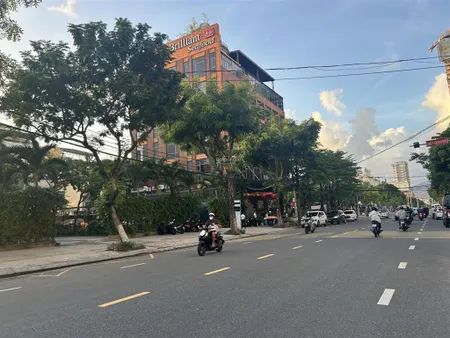 Cực rẻ. bán nhanh đất kiệt trần đình đàn, sát hồ nghing, diện tích lớn, ngang khủng, giá chỉ 15,5t