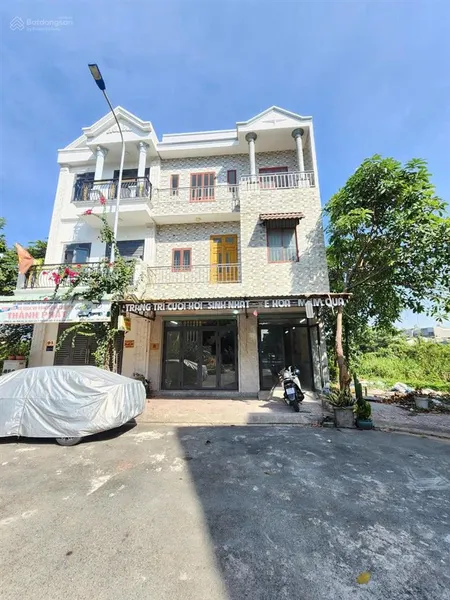 4.4 tỷ / bán nhà 1 trệt 2 lầu kdc phúc đạt gần vincom550 chỉ 1,5km p.tân đông hiệp tp.dĩ an