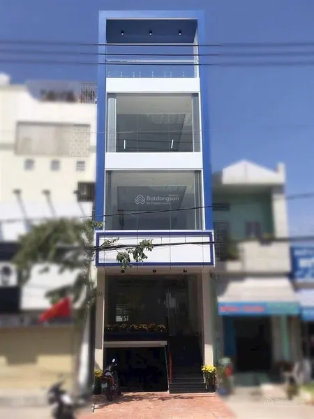 Bán nhà 1 trệt 3 lầu có hầm gửi xe mặt tiền nguyễn văn cừ & (hẻm sau 3m) lộ 20, p an hoà, q nk