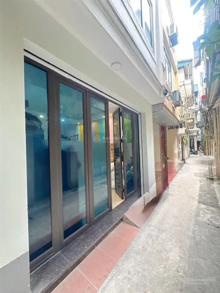 Bán nhà tân ấp ba đình 35m x 5t mt 4.7m gần phố, cách ô tô 10m 8.8 tỷ