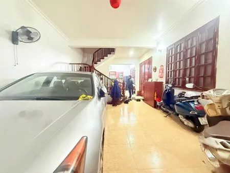 Bán gấp nhà phân lô ở tân ấp 90m2, mt 5m giá 19.9 tỷ phú trần 0978 314 ***
