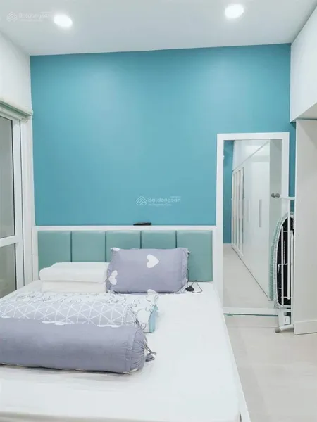 Cần bán ch tara residence 2pn 2wc 81m2 đã có sổ / tặng lại một ít nội thất / giá bán 4,150 tỷ