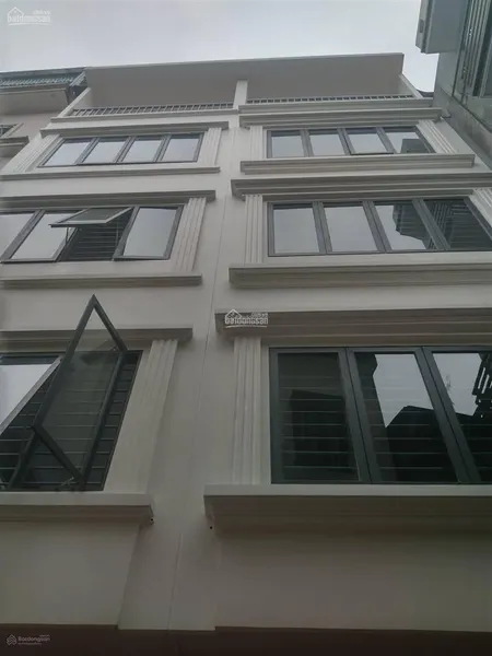 Phú thượng an dương vươngtây hồ 35m² x 5 tầng mới , mt 4 m, giá 7 tỷ hơn. 3 ngủ gần ô tô