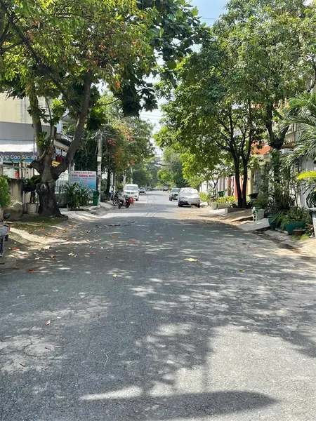 Lô đất mặt tiền đường số 18 liền kề nhà hàng bên sông 13 tỷ