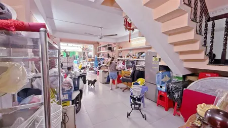 Ace môi giới hh 2% hàng hiếm mặt tiền chợ lớn quận 5
