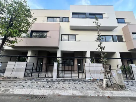 Chính chủ bán căn nhà tâm huyết, nhà mới chưa sử dụng, có sổ hoàn công đầy đủ, xem nhà thực tế