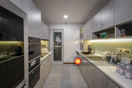 Cần bán gấp căn hộ chung cư richstar, 85m2, 3pn giá 4.6 tỷ 65m2,2pn.giá 3.5 tỷ.0933 033 *** thái